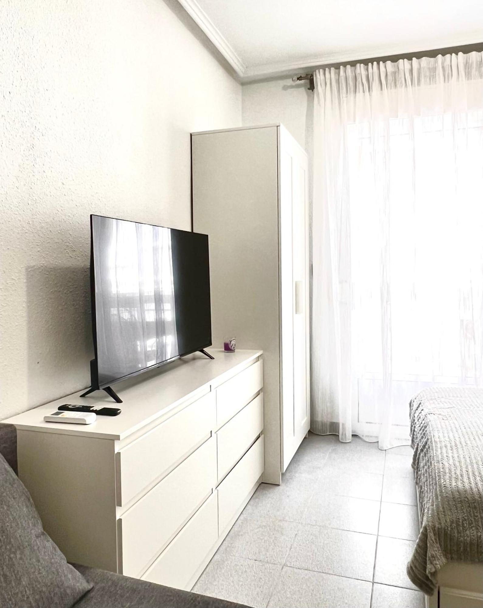 Renovated Cosy Studio 350 M Playa Del Cura, With Official Touristic License Торевьиа Экстерьер фото